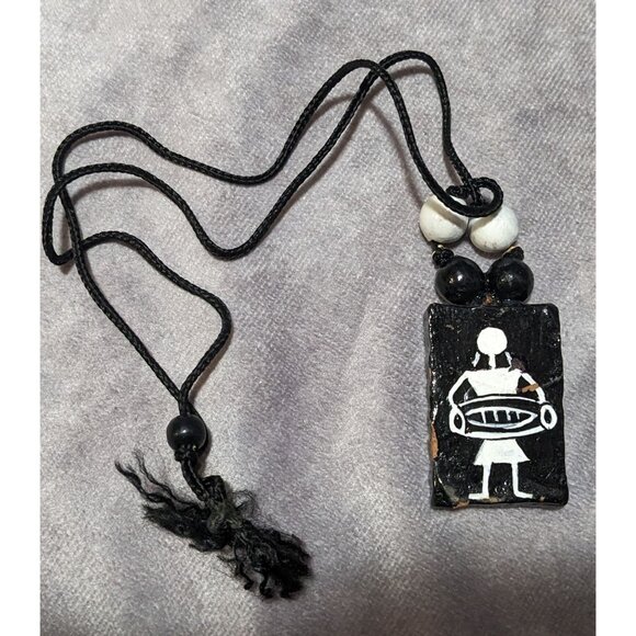 Vintage Terra Cotta Black And White Primitive Person Pendant Necklace - Picture 10 of 10